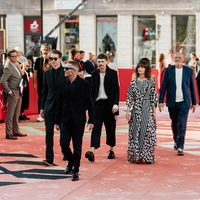 Ta stajling priznanega slovenskega igralca je bil v Sarajevu oklican za enega najboljših moških videzov letošnjega filmskega festivala!