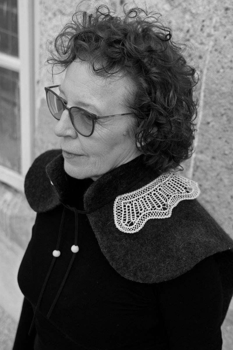 Modna interpretacija Idrijske čipke skozi oči MLADih: kulturna dediščina je 'in'!