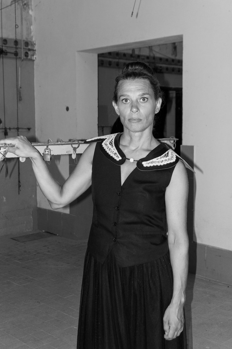 Modna interpretacija Idrijske čipke skozi oči MLADih: kulturna dediščina je 'in'!