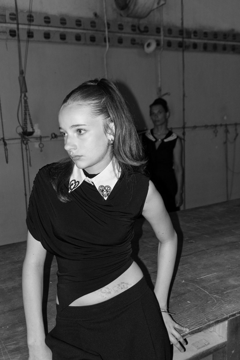 Modna interpretacija Idrijske čipke skozi oči MLADih: kulturna dediščina je 'in'!