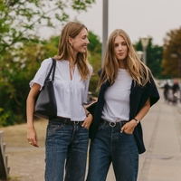 Birkenstock vstopa v boho obdobje: Kultni model dobil Etrovo preobrazbo