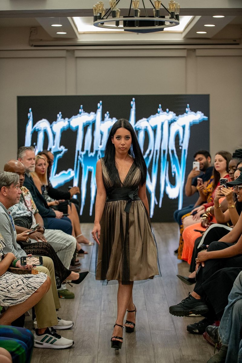 »No Carbon Copies« zavzema newyorški teden mode s Haute Styles na čelu – 9 oblikovalcev, 9 zgodb, 1 modna pista