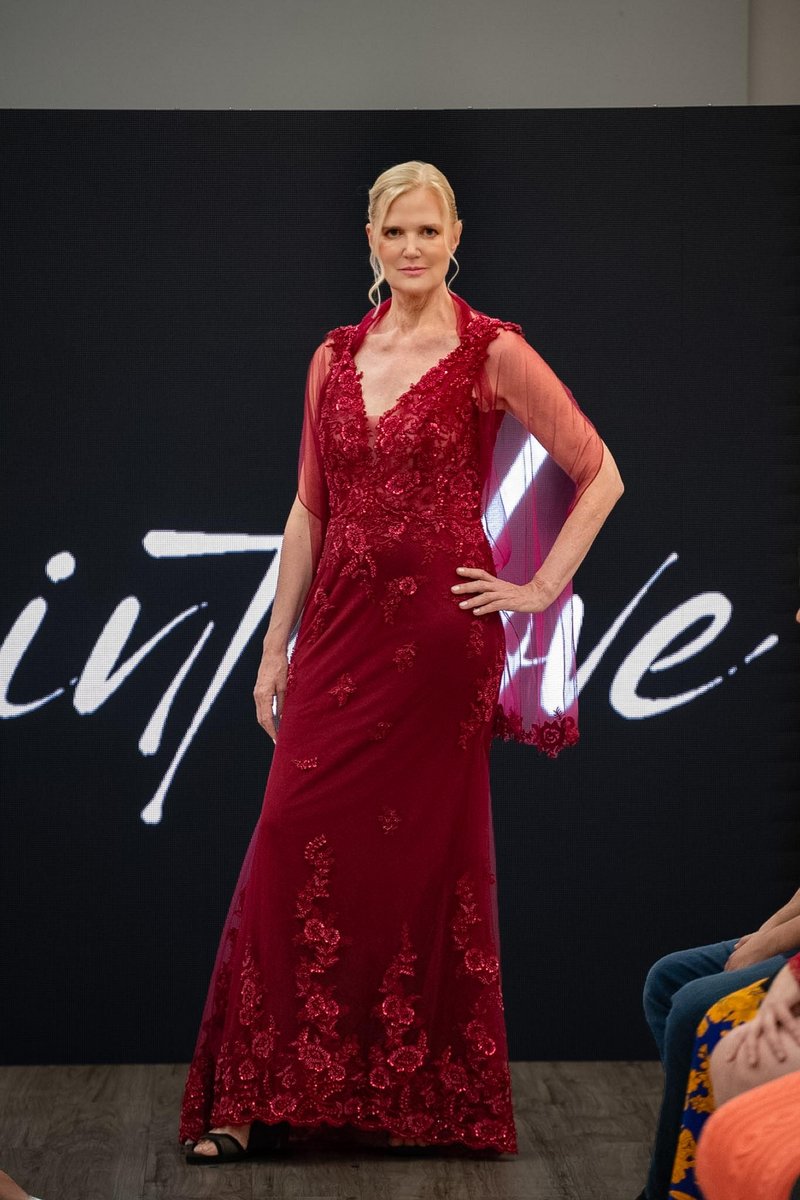 »No Carbon Copies« zavzema newyorški teden mode s Haute Styles na čelu – 9 oblikovalcev, 9 zgodb, 1 modna pista