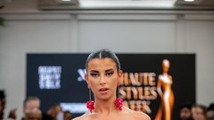 
                                                         »No Carbon Copies« zavzema newyorški teden mode s Haute Styles na čelu – 9 oblikovalcev, 9 zgodb, 1 modna pista