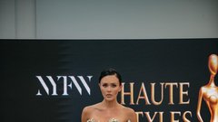 
                                                         »No Carbon Copies« zavzema newyorški teden mode s Haute Styles na čelu – 9 oblikovalcev, 9 zgodb, 1 modna pista