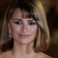 Vsi so se obračali za njo: Penelope Cruz blestela v zapeljivi kratki obleki