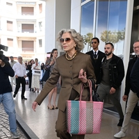 Obožuje jih Jane Fonda: Praktični in elegantni jesenski čevlji, ki pristajajo vsem generacijam