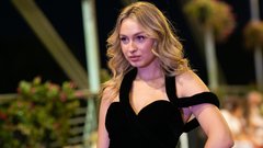 
                                                         Moda v vsej svoji ustvarjalni energiji: pokukali smo na teden mode v romunskem Aradu