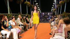 
                                                         Moda v vsej svoji ustvarjalni energiji: pokukali smo na teden mode v romunskem Aradu