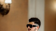 
                                                         Moda v vsej svoji ustvarjalni energiji: pokukali smo na teden mode v romunskem Aradu