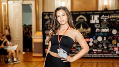 
                                                         Moda v vsej svoji ustvarjalni energiji: pokukali smo na teden mode v romunskem Aradu