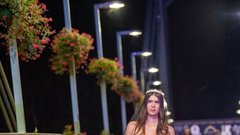 
                                                         Moda v vsej svoji ustvarjalni energiji: pokukali smo na teden mode v romunskem Aradu