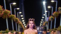 
                                                         Moda v vsej svoji ustvarjalni energiji: pokukali smo na teden mode v romunskem Aradu