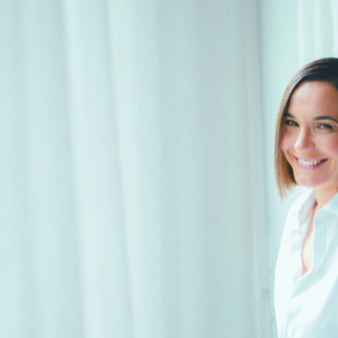 Nina Strnad za ELLE: »Načeloma sem relativno zaseben človek.«