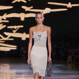 Matthieu Blazy na novo pripoveduje zgodbo Gabrielle Chanel