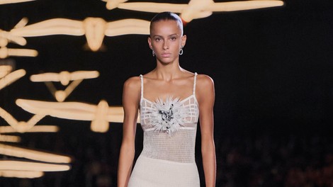 Matthieu Blazy na novo pripoveduje zgodbo Gabrielle Chanel