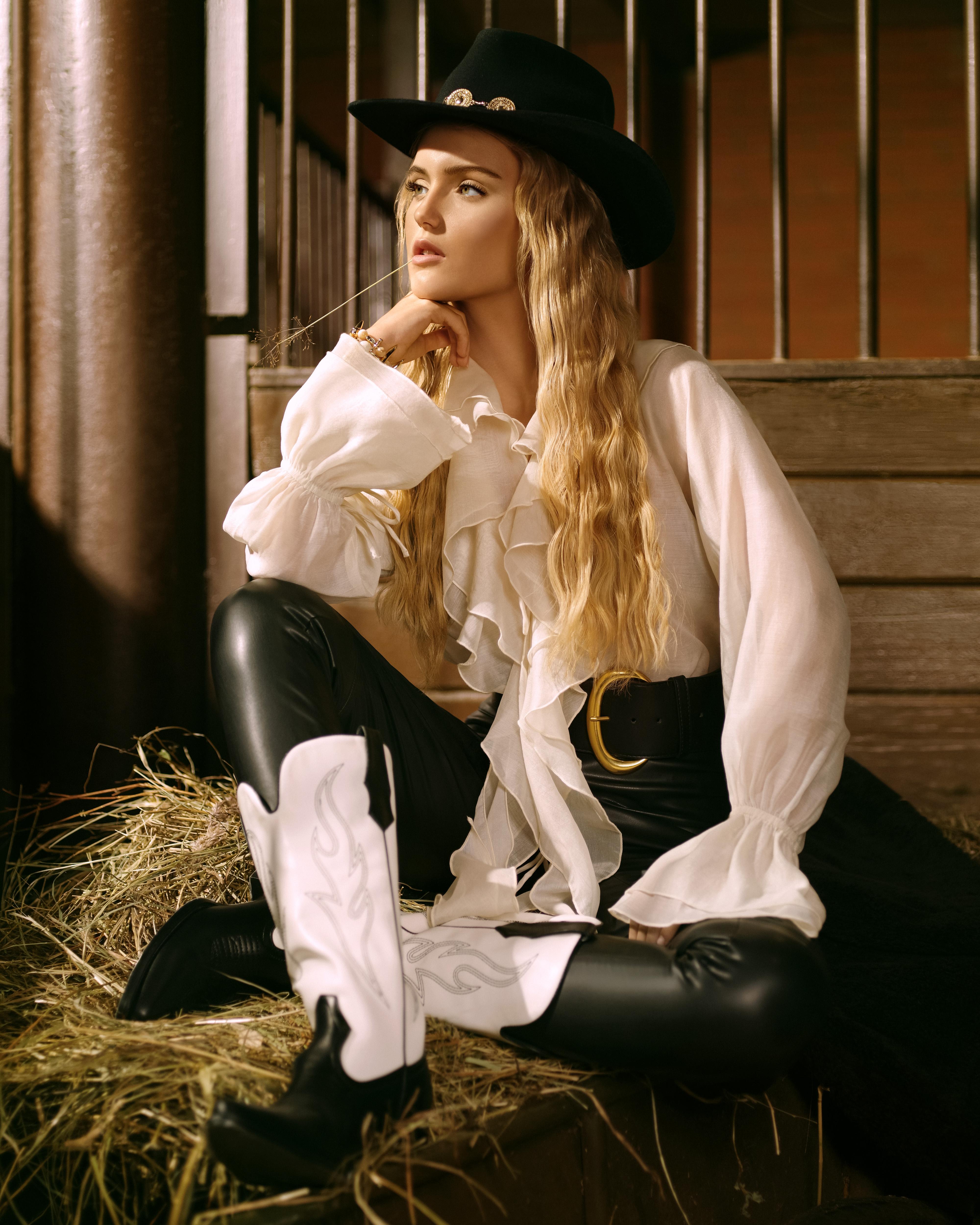 Ženska moč se skriva v nežnosti: modna zgodba Elizavete Nesterenko